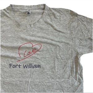 Fort William Scotland Souvenir Shirt Women’s XL Travel Gift Scottish Highlands